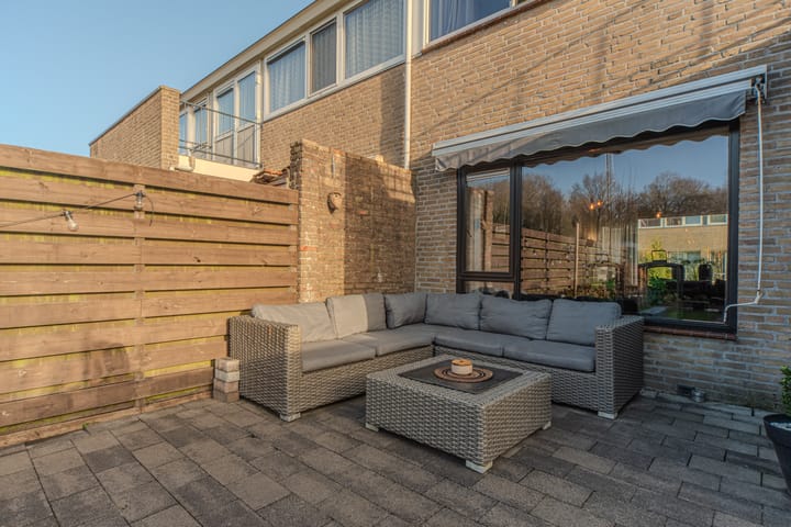 Photo 41 of Van Eckstraat 25