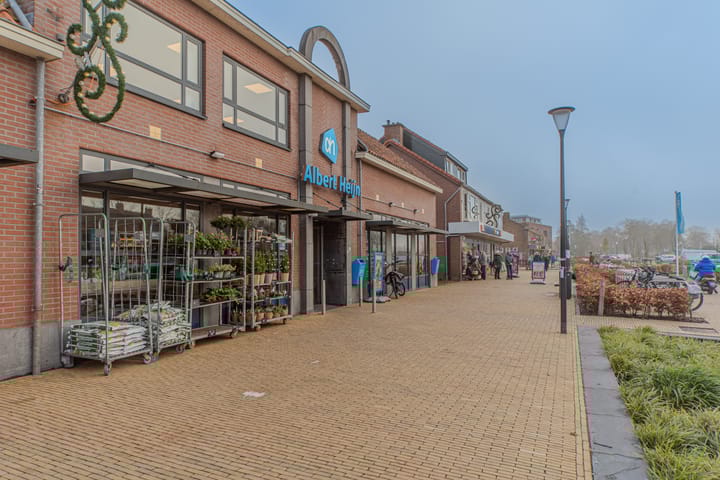 Photo 58 of Van Eckstraat 25