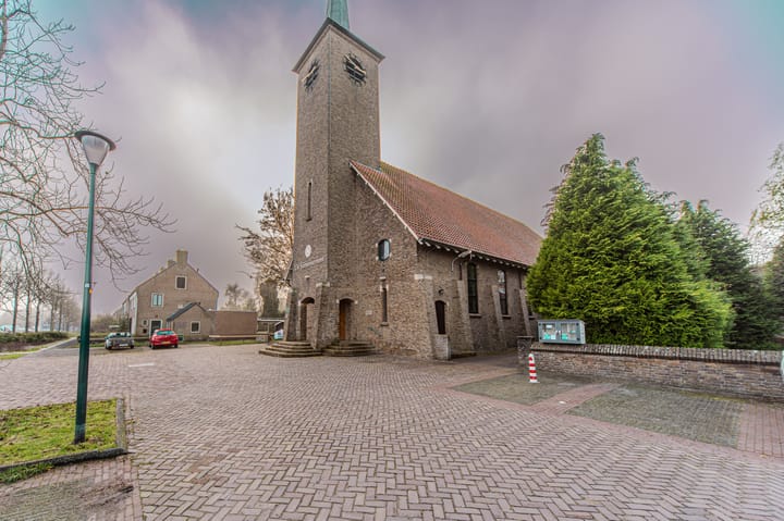 Photo 59 of Van Eckstraat 25