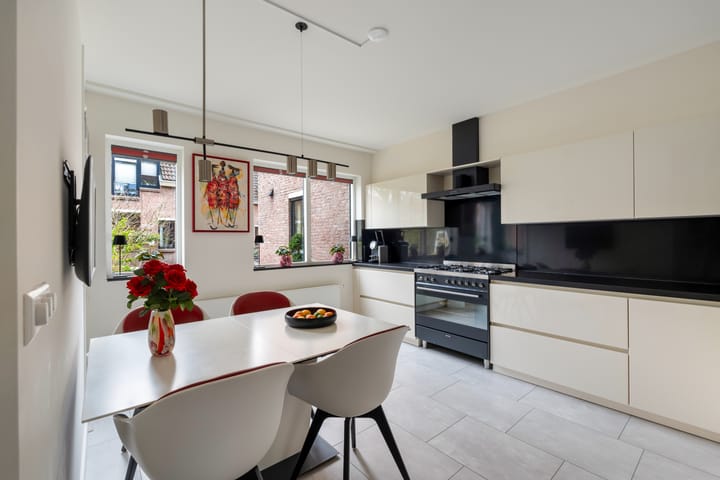 Photo 4 of Haagwinde 34