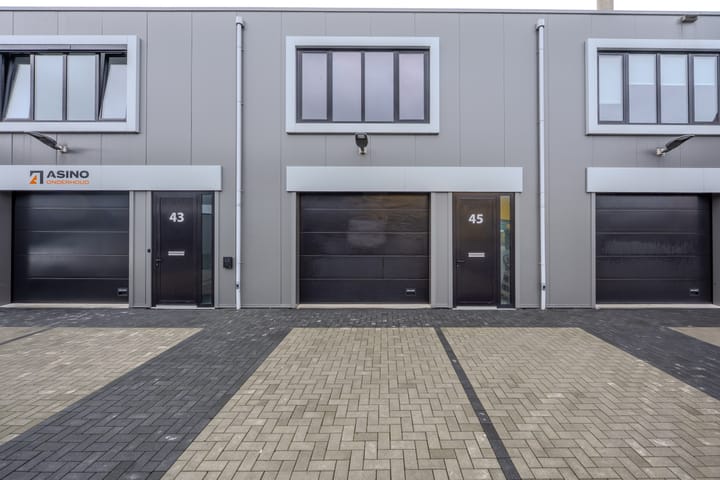 Stuwadoorstraat 45, Velsen-Noord