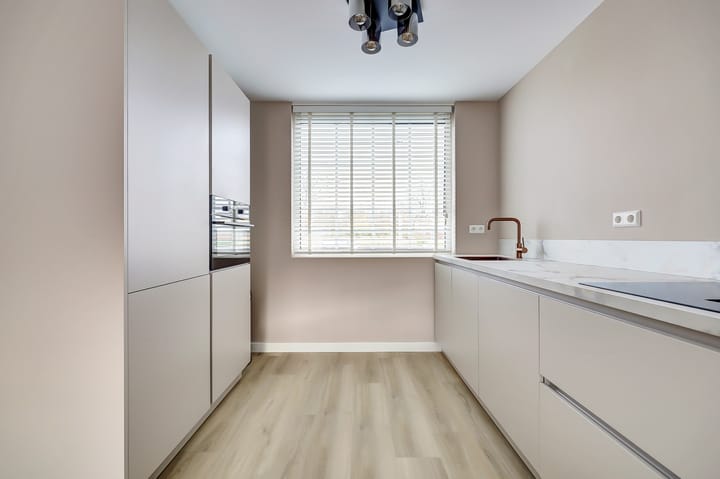 Foto 2 van Donaulaan 122