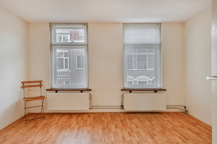 Photo 23 of Saenredamstraat 94