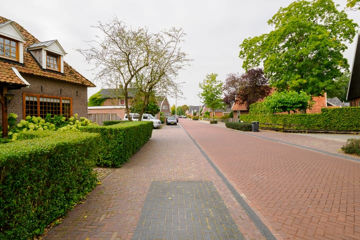 Photo 58 of Oosteinde 196