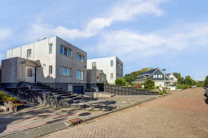 Photo 2 of Johanna Naberstraat 3