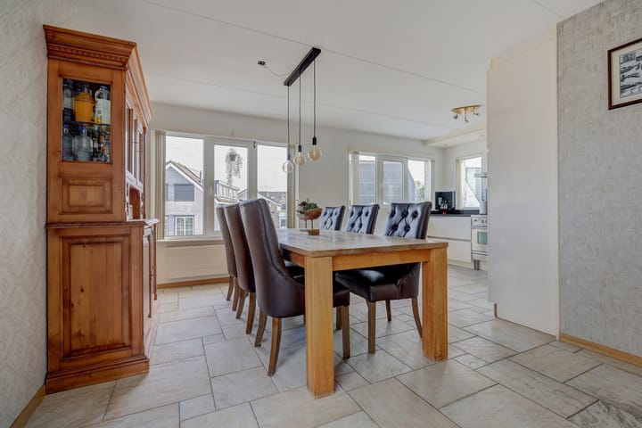 Photo 19 of Johanna Naberstraat 3