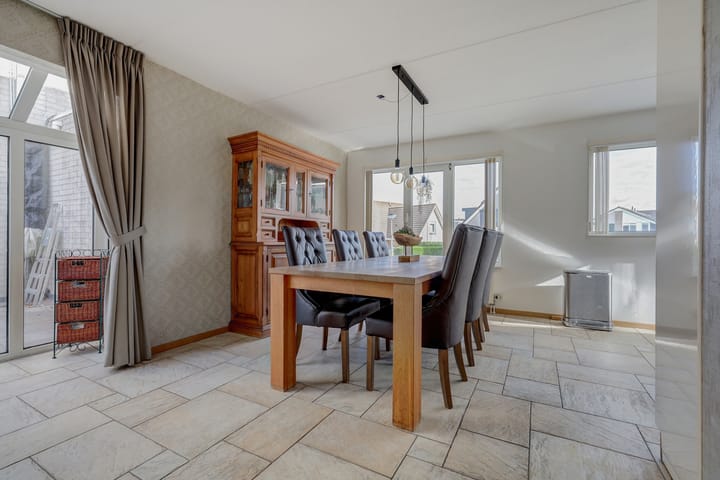 Photo 20 of Johanna Naberstraat 3