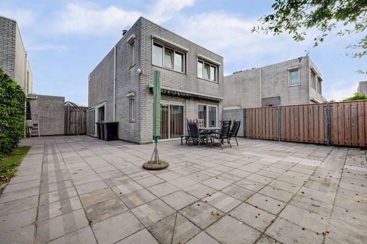 Photo 22 of Johanna Naberstraat 3