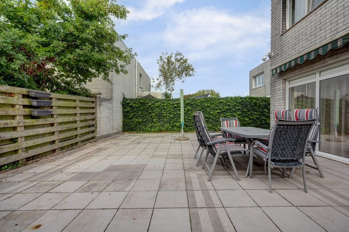 Photo 24 of Johanna Naberstraat 3