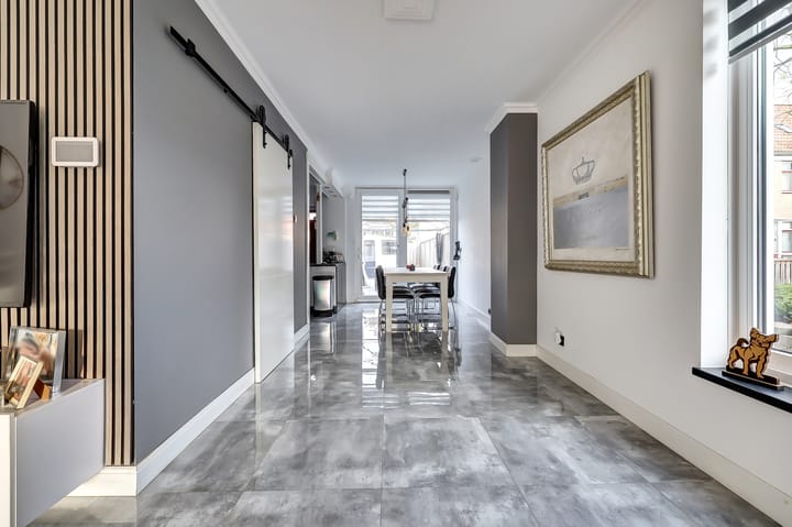 Photo 3 of Kweldergras 15