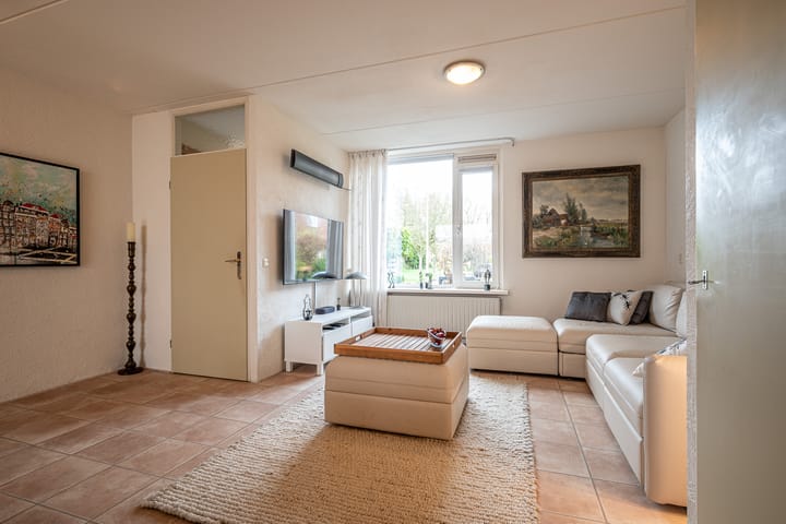 Photo 2 of Heesterlaan 11