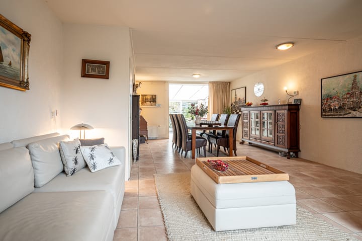 Photo 3 of Heesterlaan 11