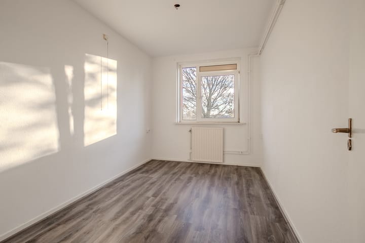 Photo 9 of Leliestraat 65