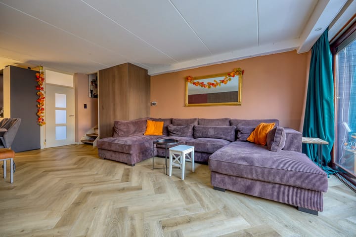 Foto 9 van Ribesstraat 12