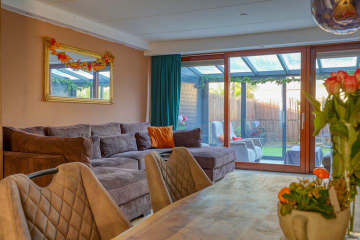 Foto 10 van Ribesstraat 12