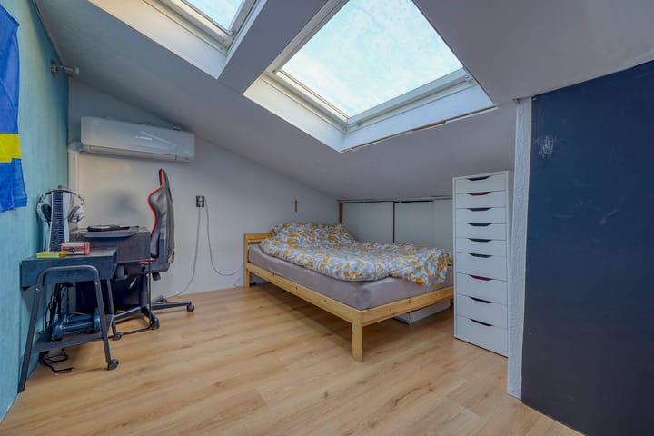 Foto 28 van Ribesstraat 12