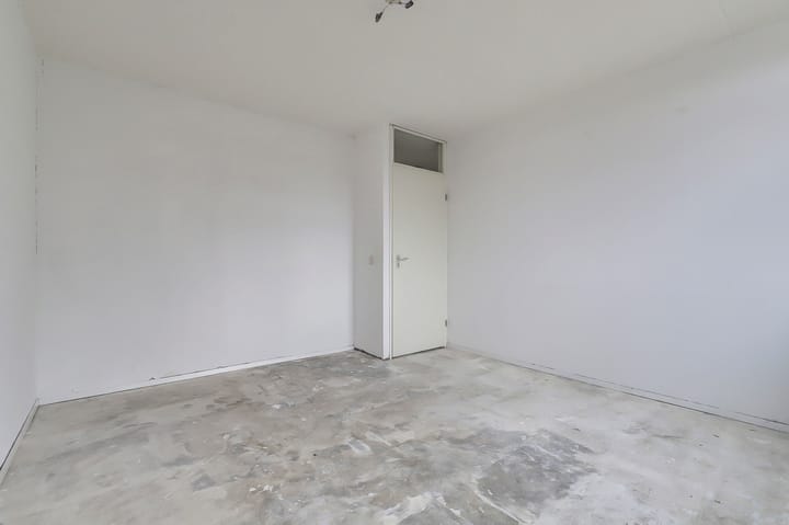 Photo 15 of Marskramer 10