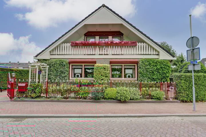 Photo 3 of Ring 38-A