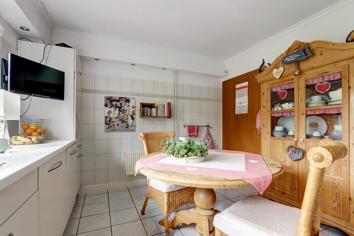 Photo 18 of Ring 38-A