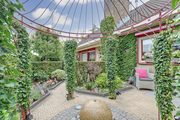 Photo 47 of Ring 38-A