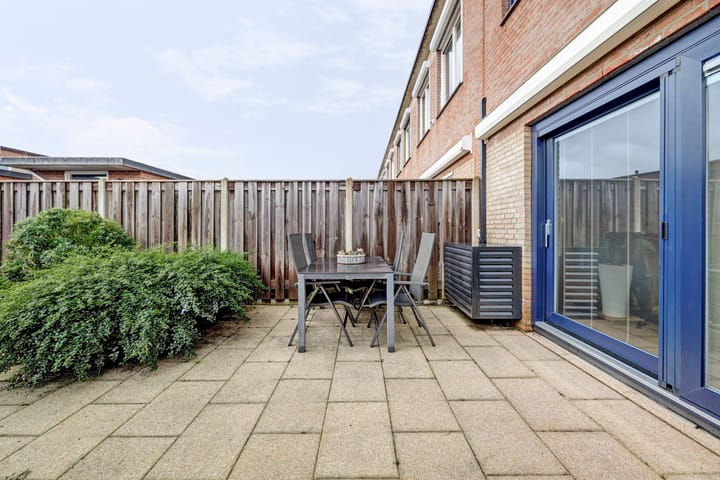 Foto 24 van Theo Mann-Bouwmeesterstraat 150