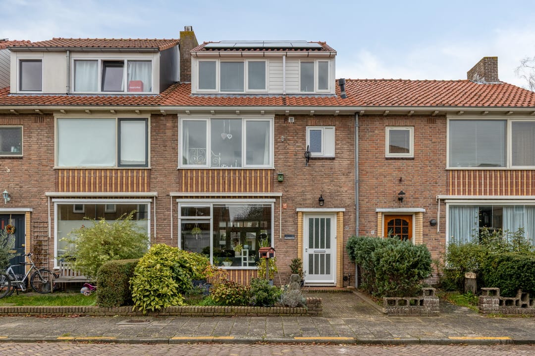 Foto 7 van Charlotte de Bourbonstraat 12