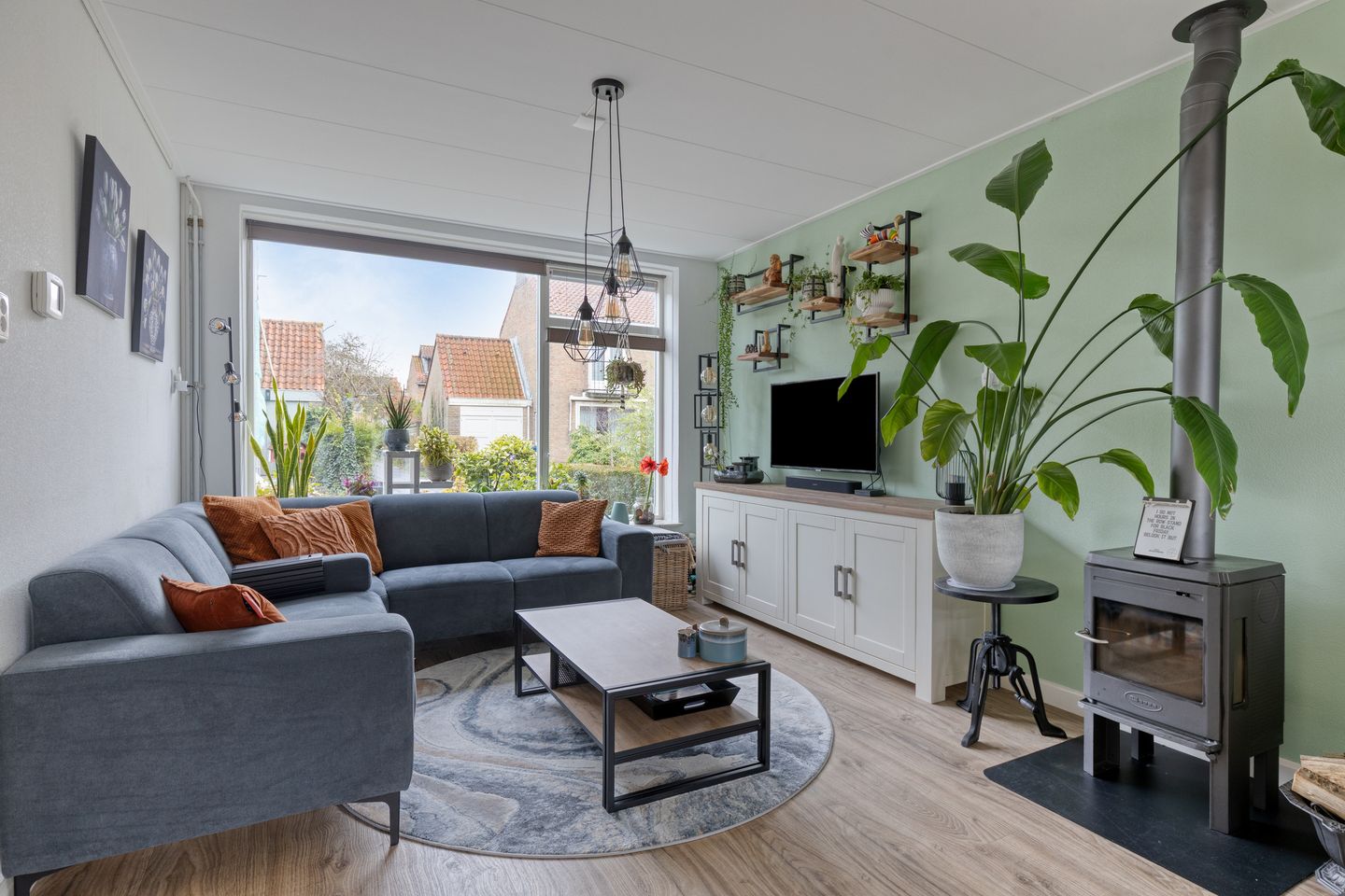 Foto 10 van Charlotte de Bourbonstraat 12