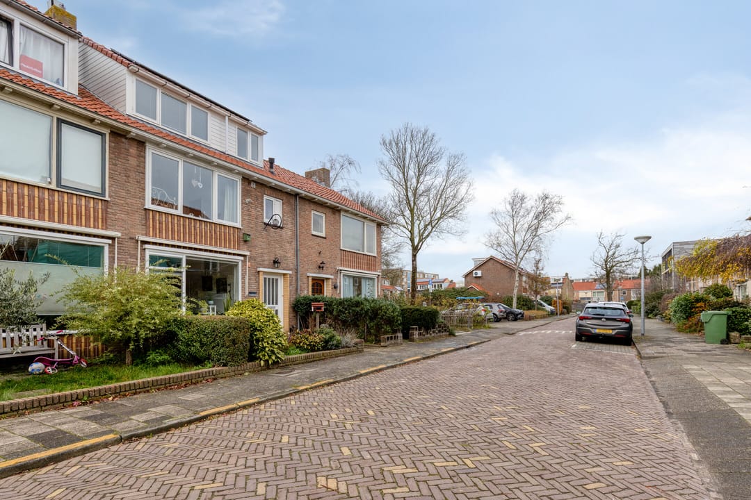 Foto 41 van Charlotte de Bourbonstraat 12