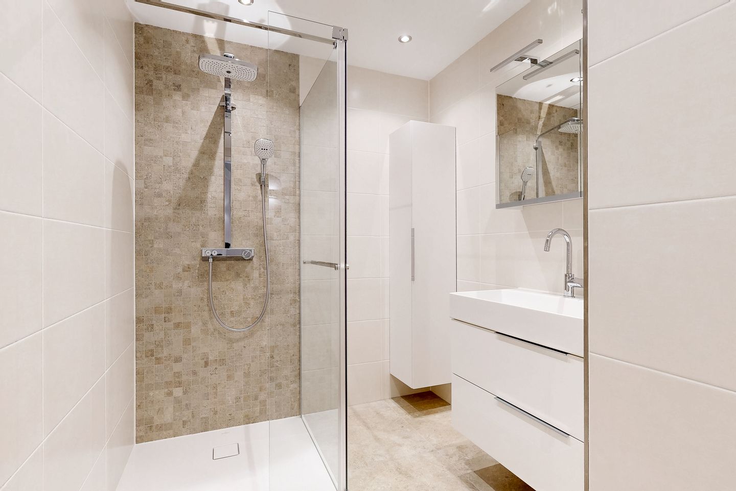 Photo 14 of Vinkenlaan 33-B