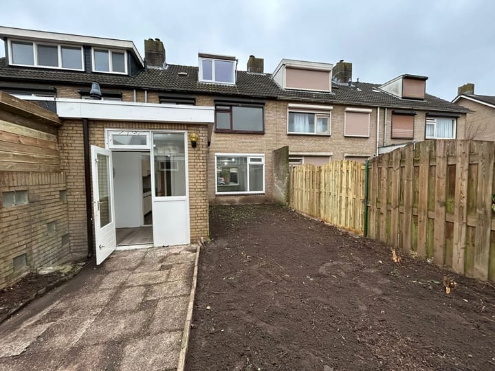 Foto 4 van Abraham Kuyperstraat 11