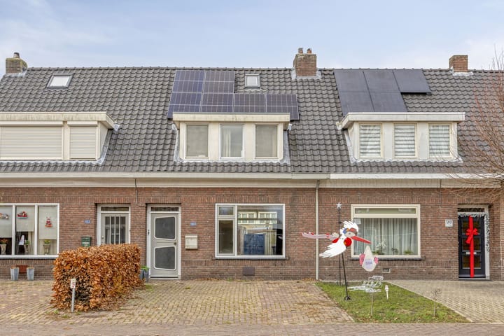 Dorpstraat 100