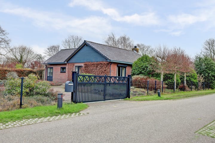 Photo 33 of Doornweg 1-A