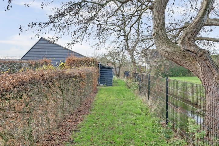 Photo 39 of Doornweg 1-A