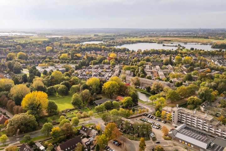 Foto 32 van Helmondstraat 28