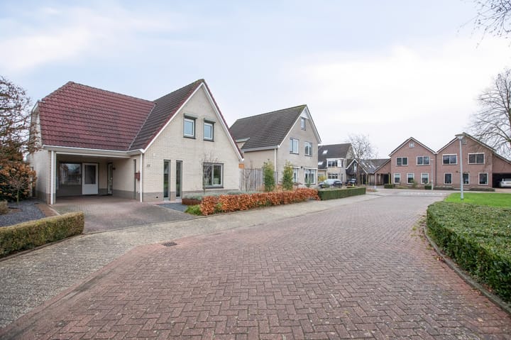 Foto 12 van Hoge Oever 23