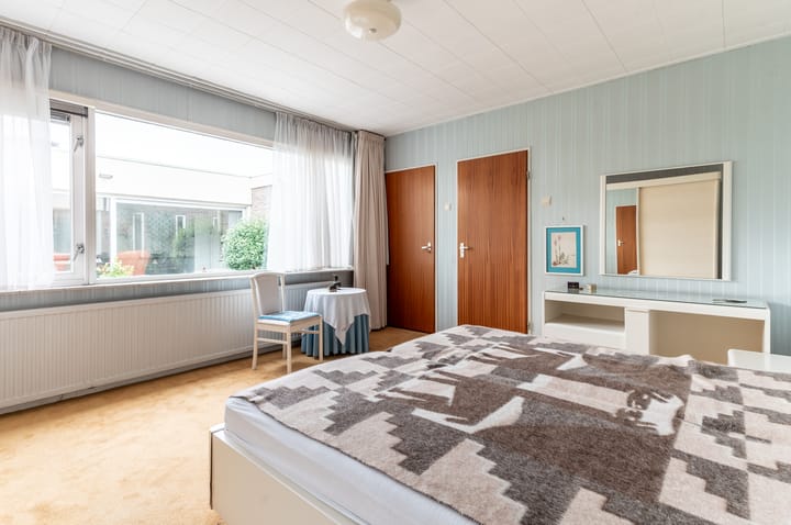 Photo 27 of Emdenmeen 66