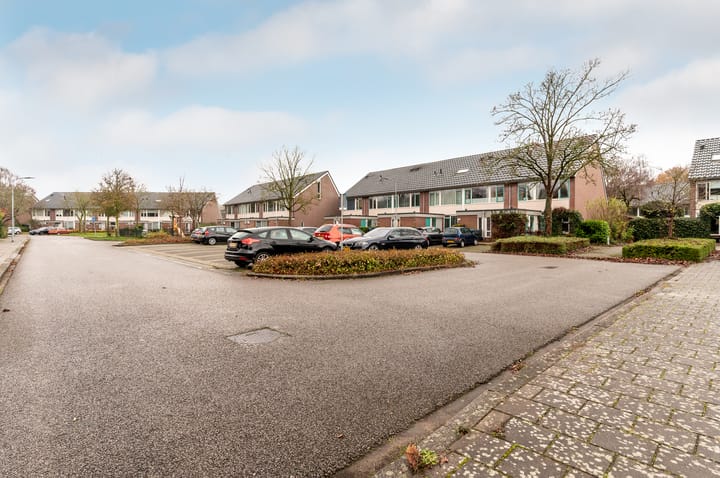 Photo 46 of Emdenmeen 66