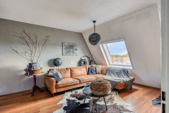 Foto 2 van Kopspoor 83