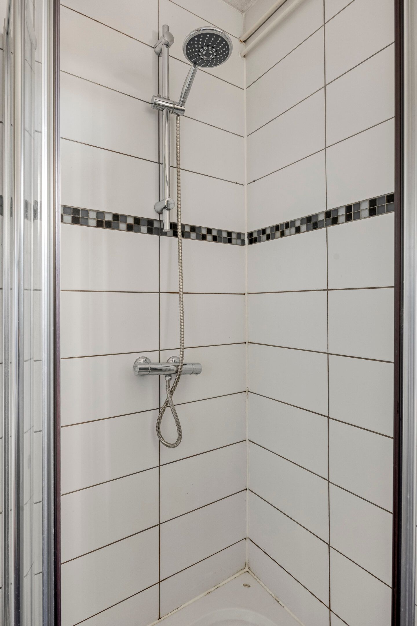 Photo 19 of Kopspoor 83