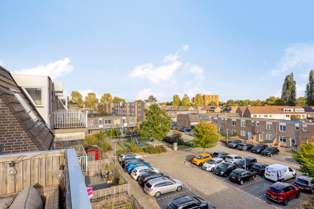 Photo 28 of Kopspoor 83