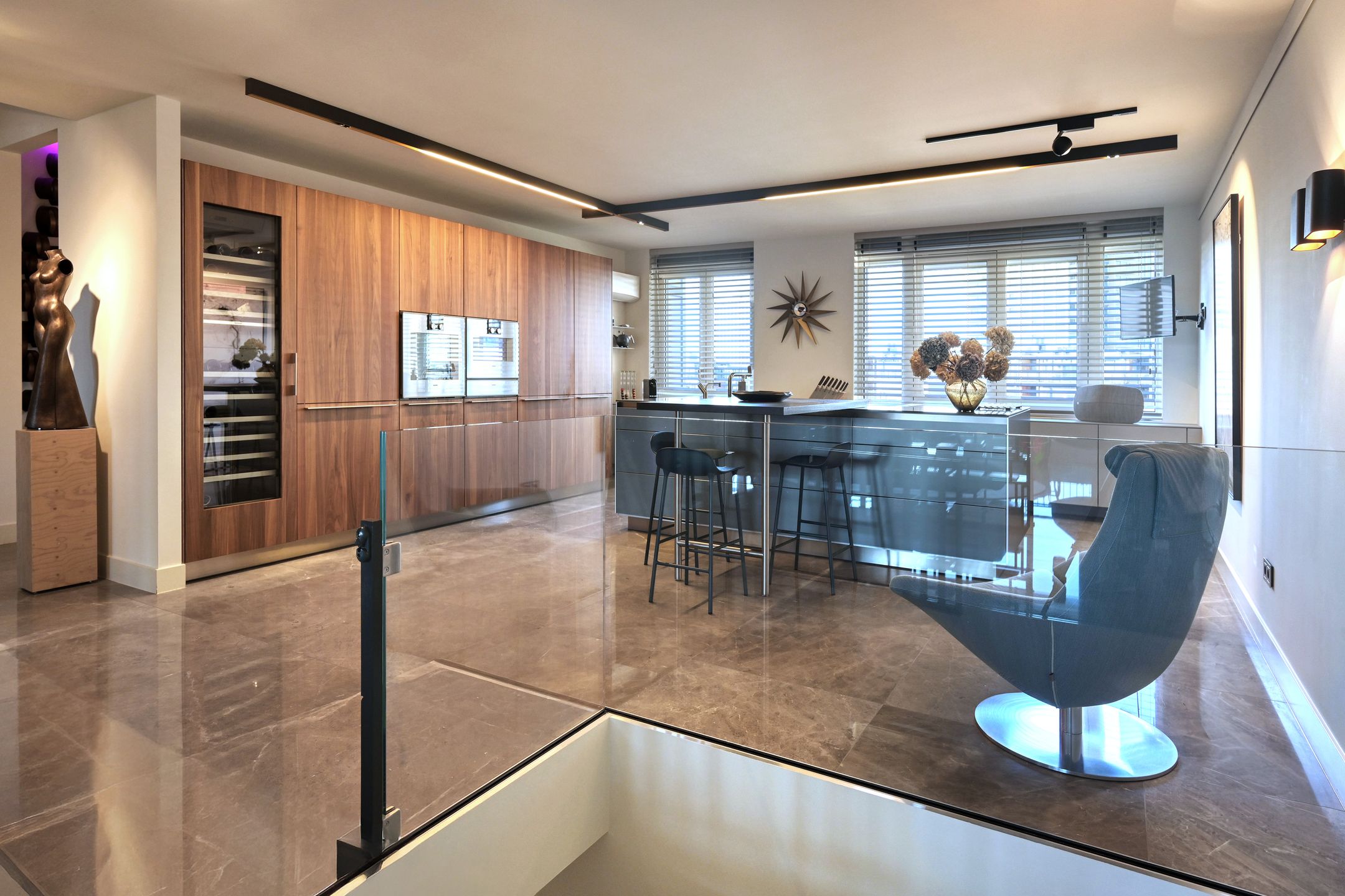 Foto 6 van Willemskade 17-S