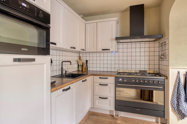 Photo 13 of Plevierstraat 8