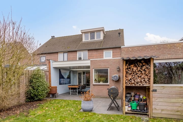 Photo 20 of Plevierstraat 8