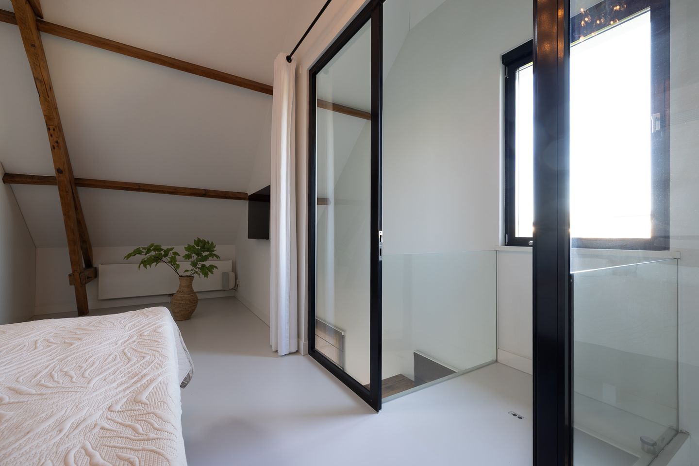 Foto 35 van Nijverheidstraat 297