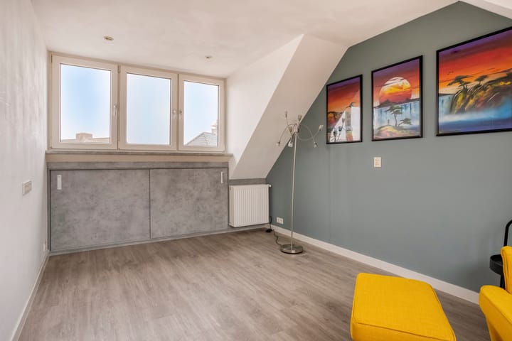 Photo 36 of Plevierstraat 8