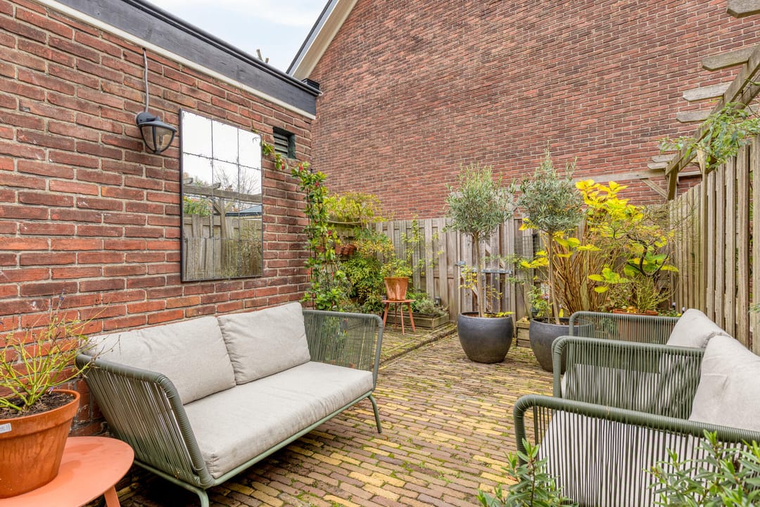 Photo 23 of Van der Waalsstraat 66