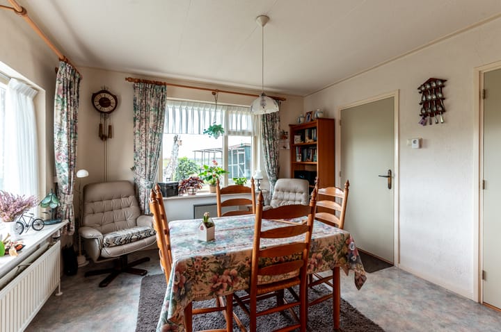 Foto 12 van Zuiderzeestraatweg West 26