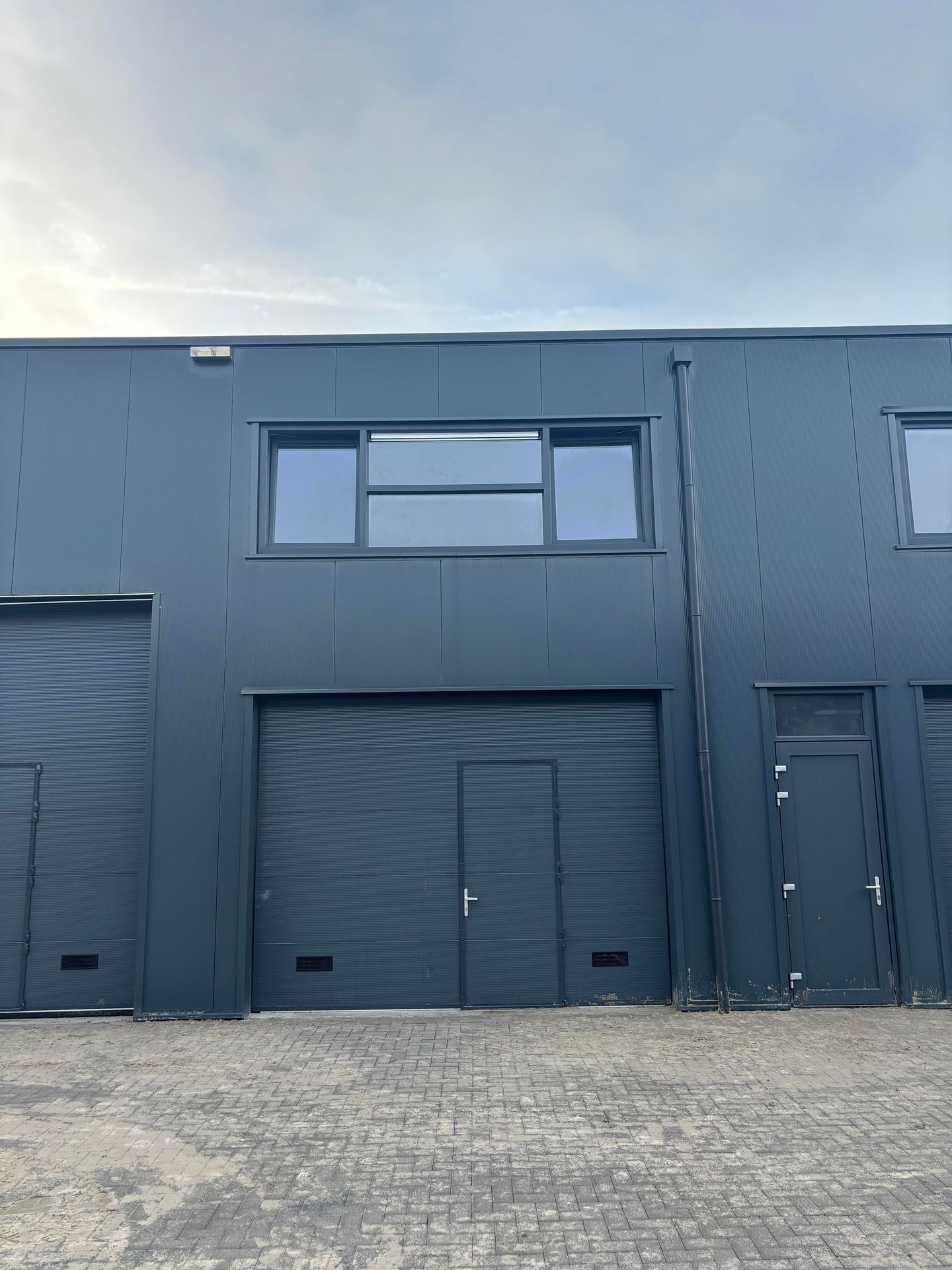 View photo 2 of Zinkweg unit 6