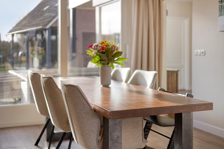 Photo 18 of Wilhelminastraat 18