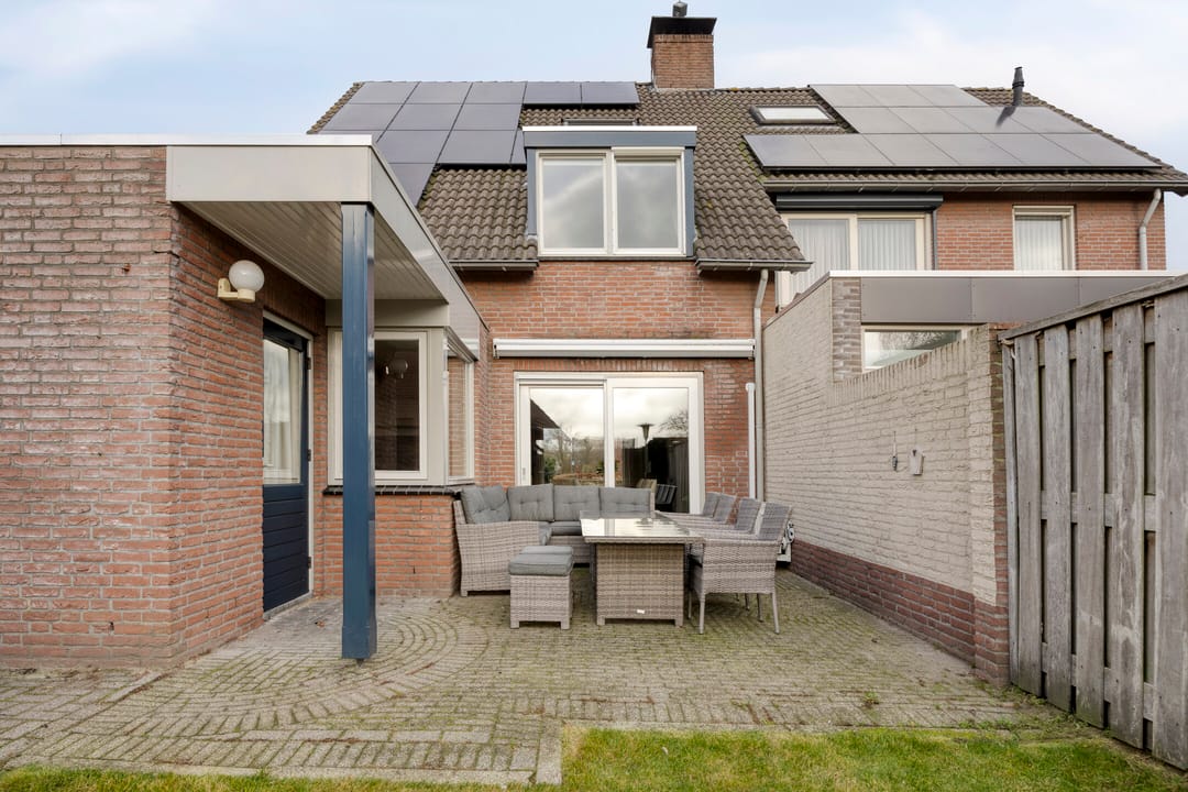 Photo 23 of Wilhelminastraat 18